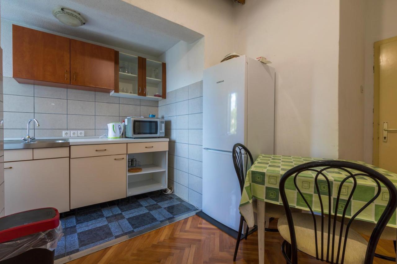Apartments With A Parking Space Selce, Crikvenica - 2381 Exterior photo